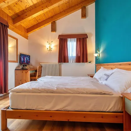 Otel Primula 3*